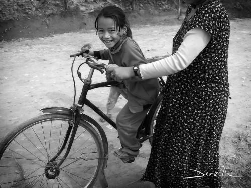 fille-au-velo